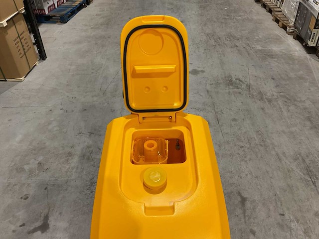 2025 - rte fs50 schoonmaakwagen - afbeelding 15 van  20