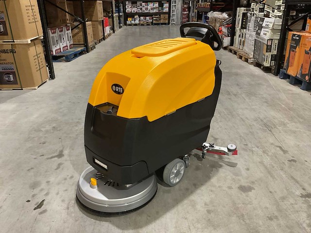 2025 - rte fs50 schoonmaakwagen - afbeelding 12 van  20