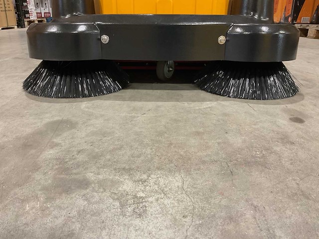 2025 - rte ms30 veegmachine - afbeelding 3 van  5