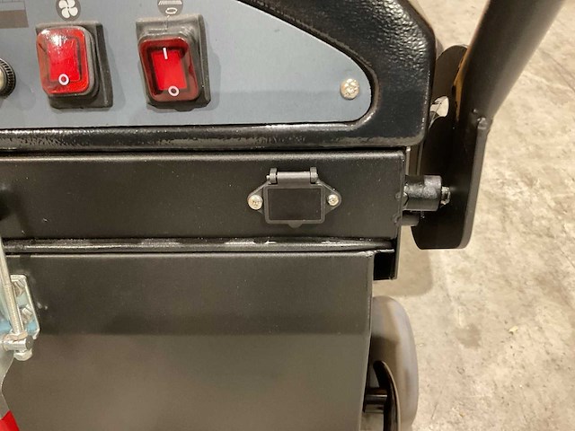 2025 - rte ms30 veegmachine - afbeelding 2 van  9