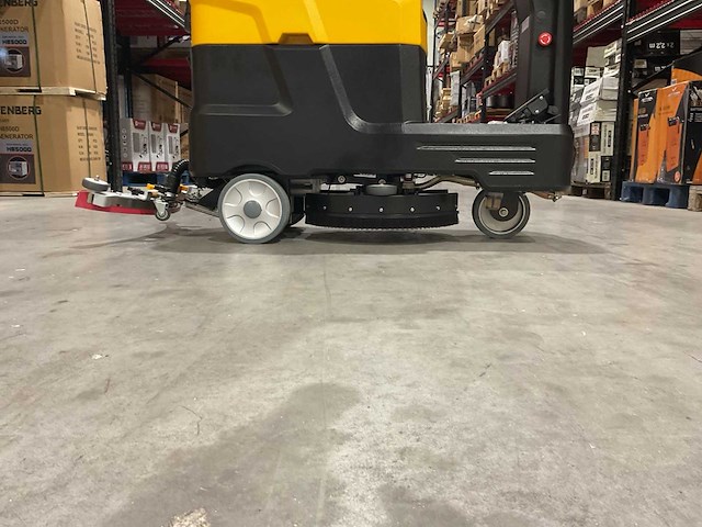 2025 - rte rofs-70 schoonmaakwagen - afbeelding 15 van  15