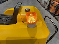 2025 - rte sw80 straatveegmachine - afbeelding 9 van  13