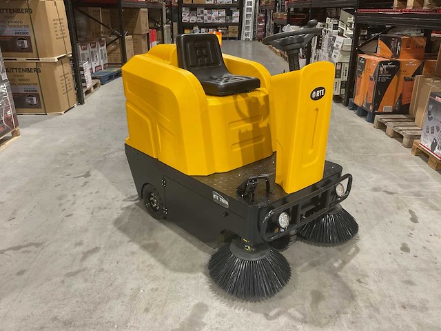 2025 - rte sw80 straatveegmachine - afbeelding 13 van  19