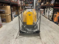 2025 - rte sw80 straatveegmachine - afbeelding 8 van  12