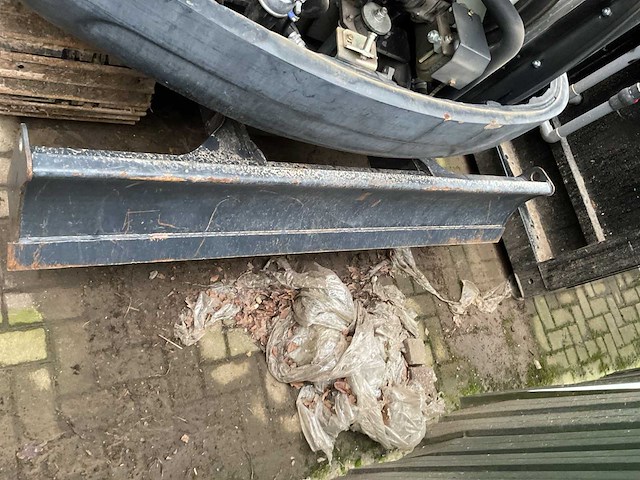 2025 - shandong - r360 - graaflaadmachine - afbeelding 5 van  29