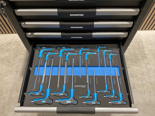 2025 - silverstahl 7 lades 266 pcs limited edition gereedschapswagen - afbeelding 24 van  57