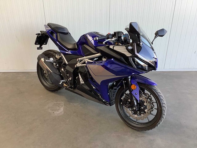 2025 - trmotor - tr125-2 - motorfiets - afbeelding 5 van  12