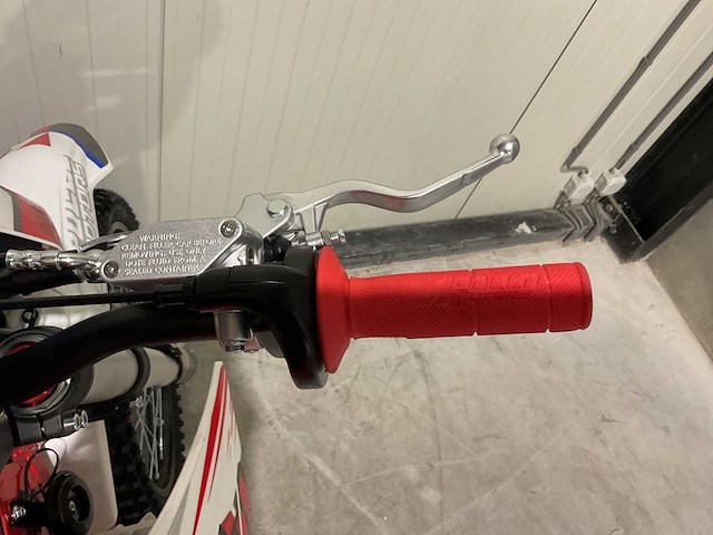 2025 - ultra cross thunder 300 blauw agb40-1 motorfiets - afbeelding 9 van  24