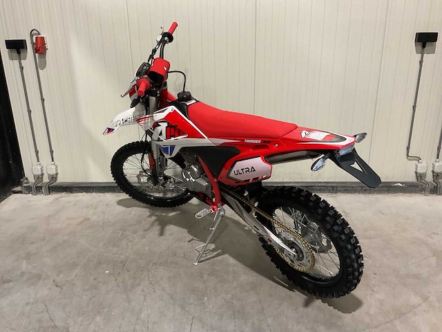 2025 - ultra cross thunder 300 blauw agb40-1 motorfiets - afbeelding 23 van  24