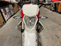 2025 - ultra cross thunder 300 rood agb40-1 motorfiets - afbeelding 17 van  23