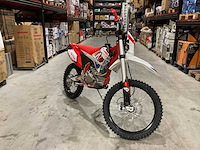 2025 - ultra cross thunder 300 rood agb40-1 motorfiets - afbeelding 19 van  23