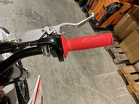 2025 - ultra cross thunder 300 rood agb40-1 motorfiets - afbeelding 7 van  23