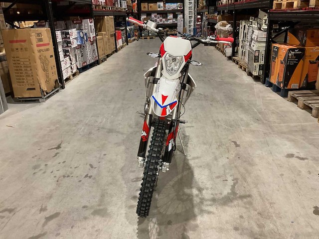 2025 - ultra cross thunder 300 rood agb40-1 motorfiets - afbeelding 12 van  23
