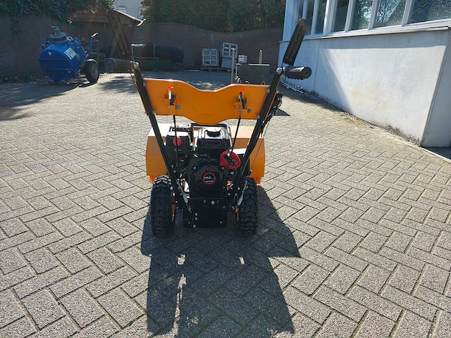 2025 - veegmachine met benzinemotor - afbeelding 3 van  3