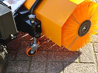 2025 - veegmachine met benzinemotor - afbeelding 12 van  15