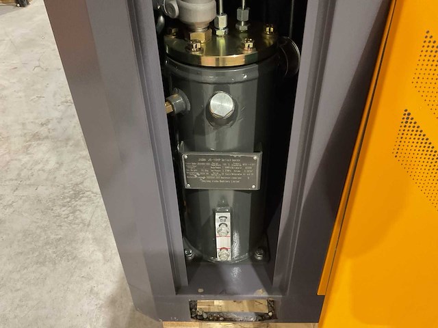 2025 - zelfier - vsd-10hp - schroefcompressor - afbeelding 13 van  19