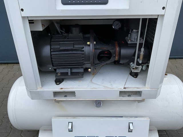 2025 - zelfir - silenced screw - luchtcompressor - afbeelding 2 van  17