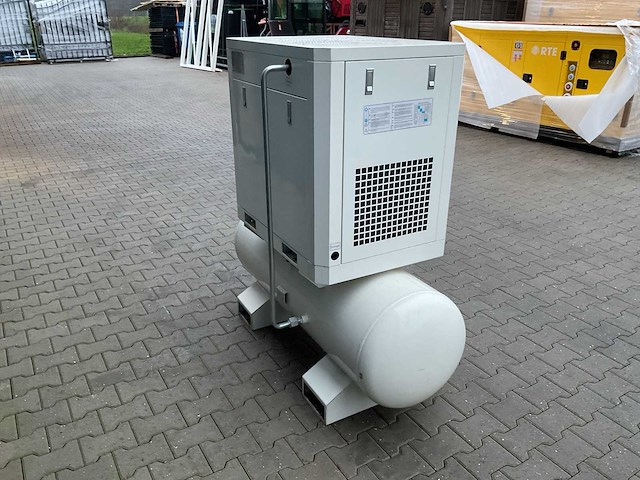 2025 - zelfir - silenced screw - luchtcompressor - afbeelding 12 van  17