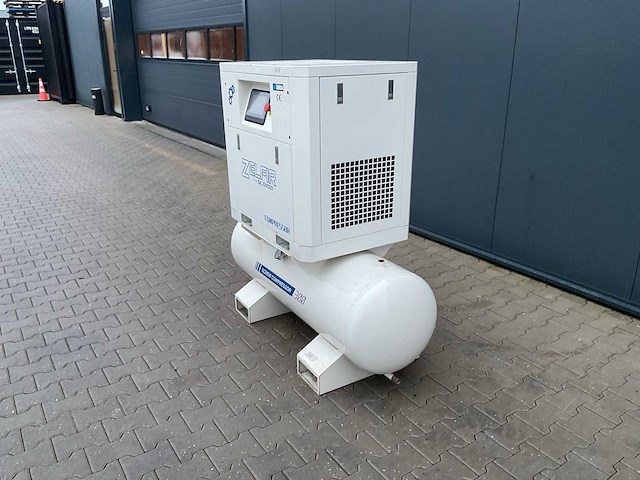 2025 - zelfir - silenced screw - luchtcompressor - afbeelding 15 van  17