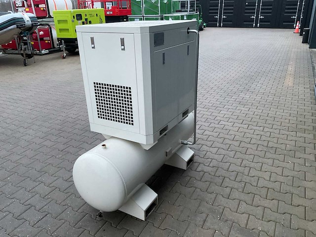 2025 - zelfir - silenced screw - luchtcompressor - afbeelding 13 van  17