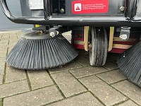 2025 a13 zelfrijdende veegmachine - afbeelding 7 van  15