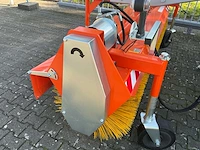 2025 agrometall sw-t 2800 uh straatveegmachine - afbeelding 3 van  14