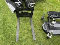 2025 agt industrial hr230 mini shovel - afbeelding 4 van  16