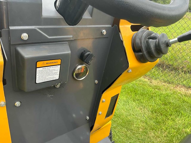 2025 agt industrial hr230 mini shovel - afbeelding 6 van  16