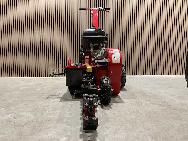 2025 agt tcr1500 sleuvengraafmachine - afbeelding 18 van  63