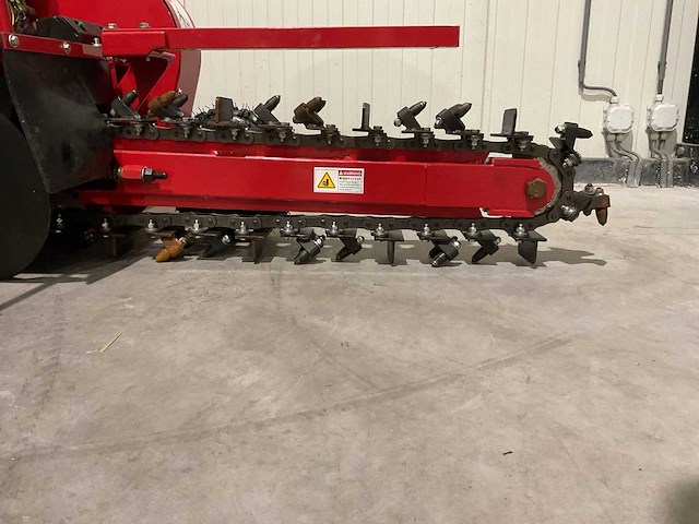 2025 agt tcr1500 sleuvengraafmachine - afbeelding 52 van  63