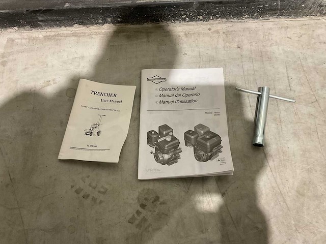 2025 agt tcr1500 sleuvengraafmachine - afbeelding 60 van  63