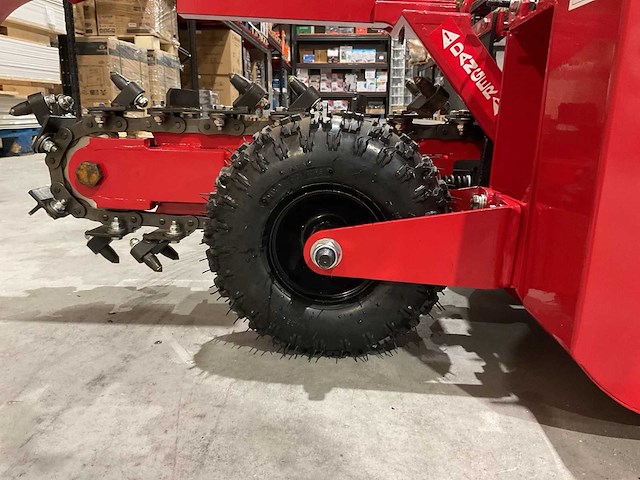 2025 agt tcr650 sleuvengraafmachine - afbeelding 15 van  20