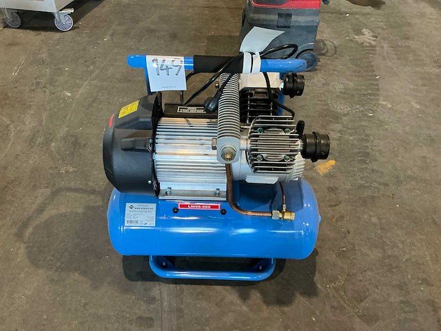 2025 airpress lm25-350 luchtcompressor - afbeelding 2 van  6