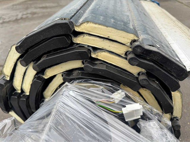 2025 alpha deuren rpu20-95 roldeur - afbeelding 13 van  14