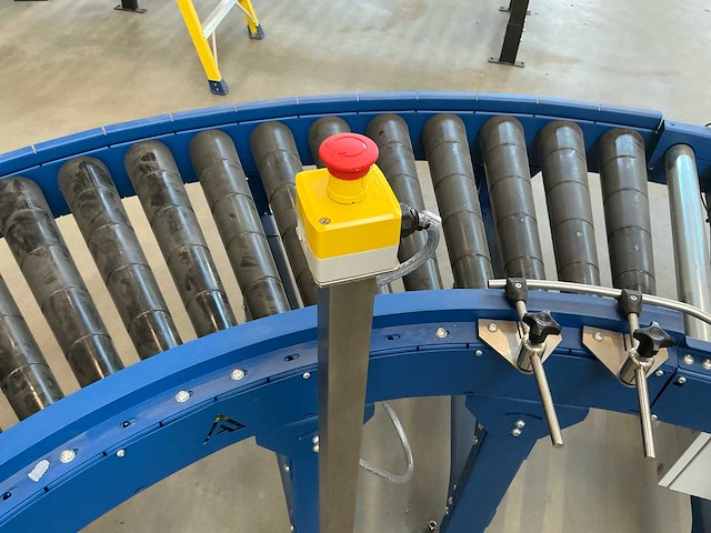 2025 arnott conveyors qc30349 rollenbaan 35m - afbeelding 3 van  13