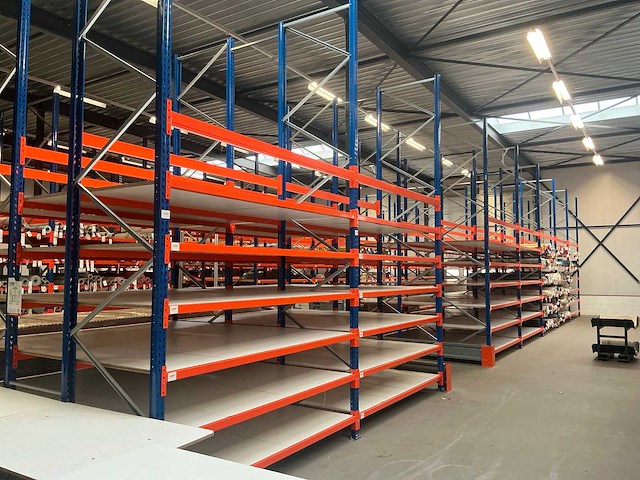 2025 bastor hx82 palletstelling - afbeelding 9 van  14