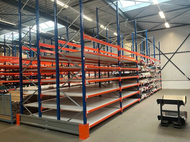 2025 bastor hx82 palletstelling - afbeelding 12 van  14