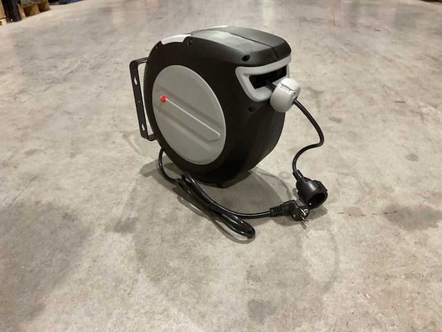 2025 benson 15 meter 015103 verlengkabelhaspels en -snoer - afbeelding 7 van  13