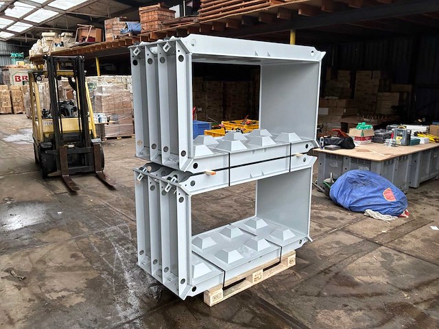 2025 betonblok mal (2x) - afbeelding 1 van  8