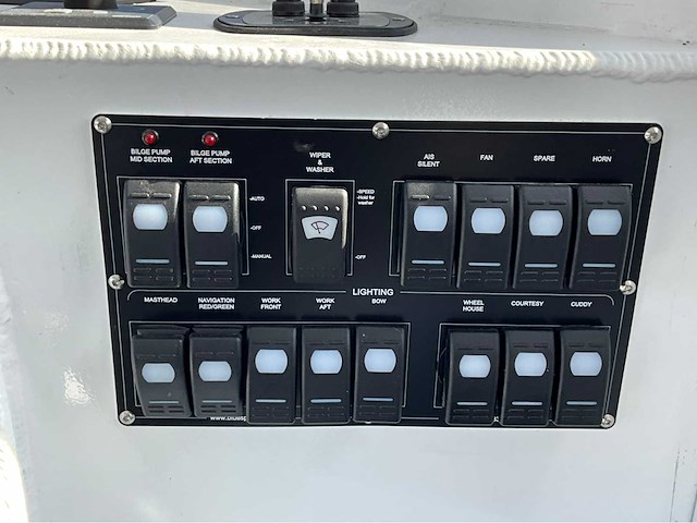 2025 blue-spirit 10.0 cabin fast crew tender - afbeelding 9 van  41