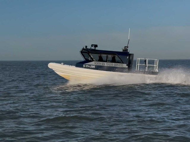 2025 blue-spirit 10.0 cabin fast crew tender - afbeelding 39 van  41