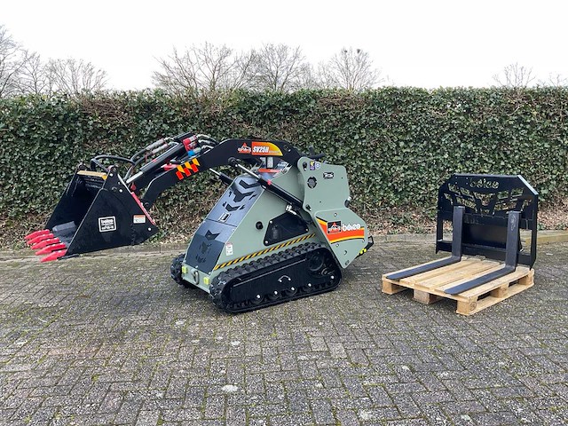 2025 boleo sv25h schranklader - afbeelding 1 van  25