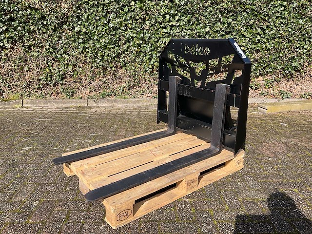 2025 boleo sv25h schranklader - afbeelding 17 van  25