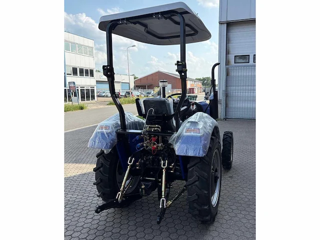 2025 bouman nm-t40 compacttractor met maaidek “ongebruikt” - afbeelding 39 van  47