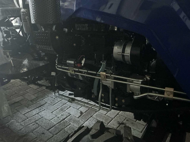 2025 bouman nm-t40 compacttractor met maaidek “ongebruikt” - afbeelding 13 van  47