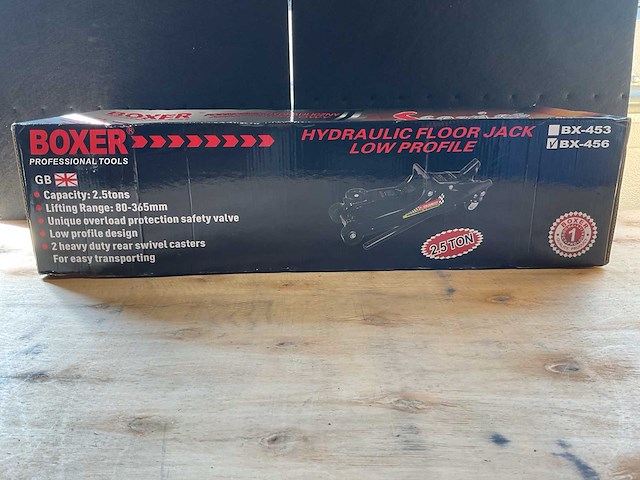 2025 boxer bx-456 / 2,5 ton garagekrik - afbeelding 2 van  5