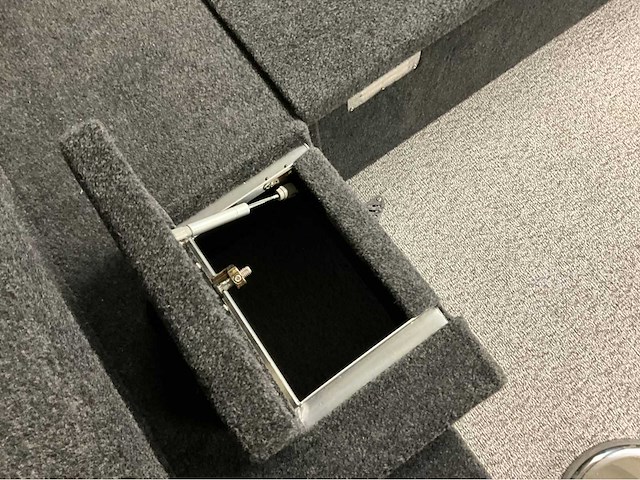 2025 brema boat 450 v pro fishing boat - afbeelding 9 van  13