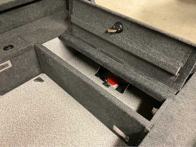 2025 brema boat 450 v pro fishing boat - afbeelding 8 van  13