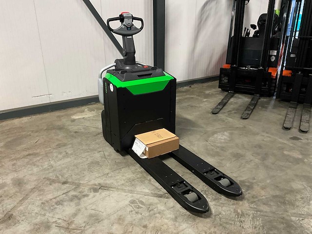 2025 cesab p320 elektrische meerij palletwagen “ongebruikt” - afbeelding 18 van  20