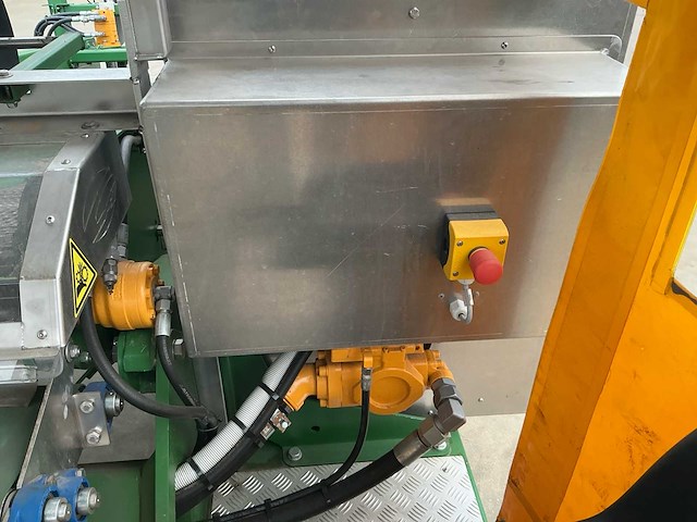 2025 christiaens b 820 2750 zr volautomatische asperge oogstmachine - afbeelding 15 van  32